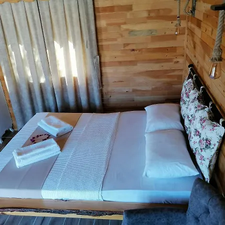 Alloggio in famiglia Habesa Bungalov *